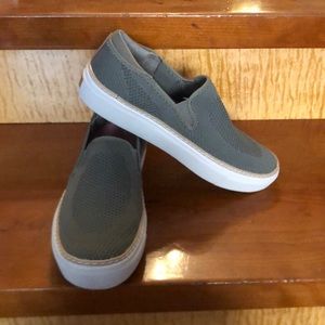 🔥NWOT🔥 Dr Scholls Slip On Sneakers